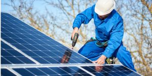 Installation Maintenance Panneaux Solaires Photovoltaïques à Menarmont